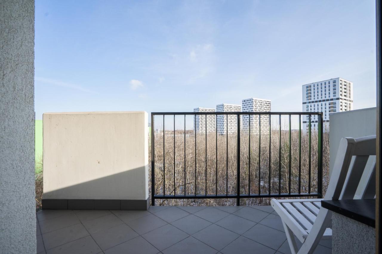 Bizapartments - Modern Flats With Parking ワルシャワ エクステリア 写真