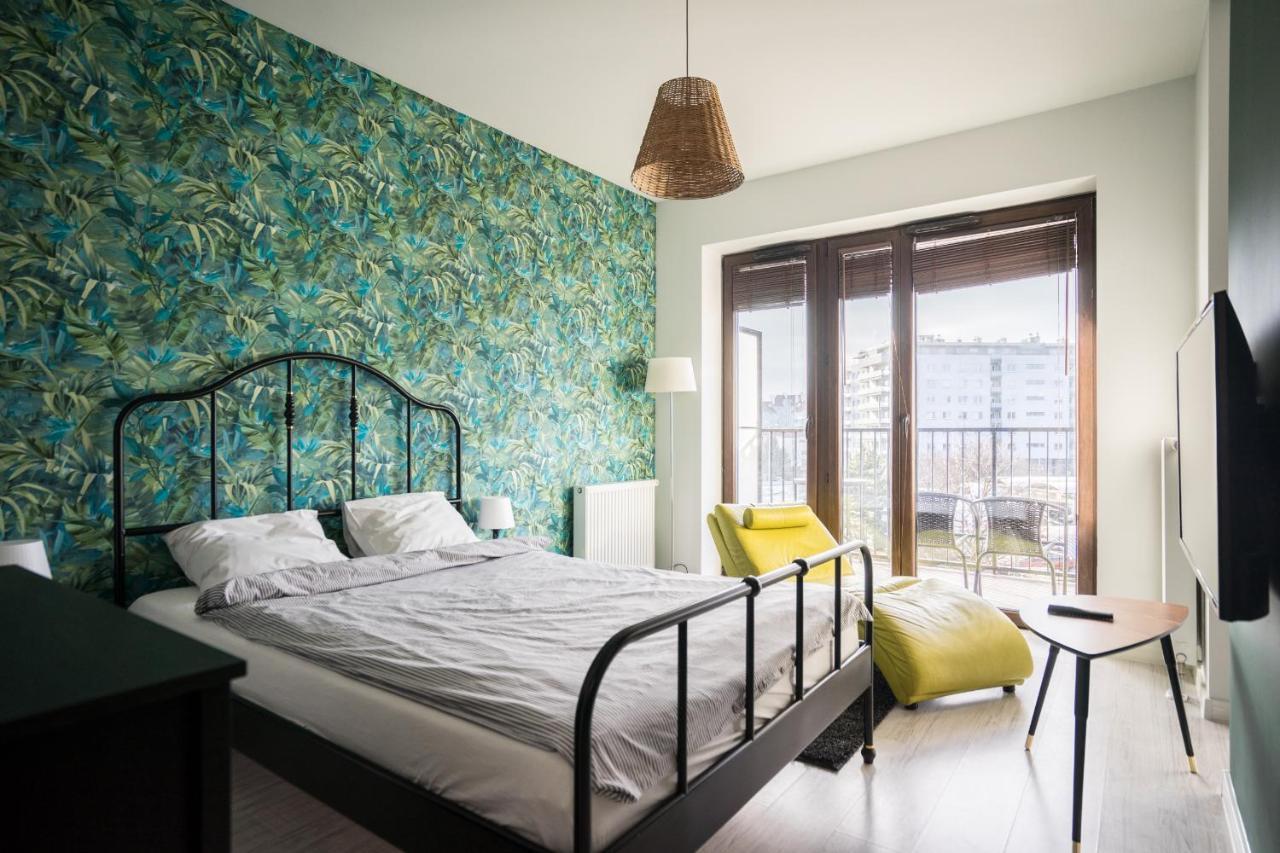 Bizapartments - Modern Flats With Parking ワルシャワ エクステリア 写真